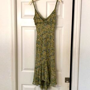 Beautiful dress size 4